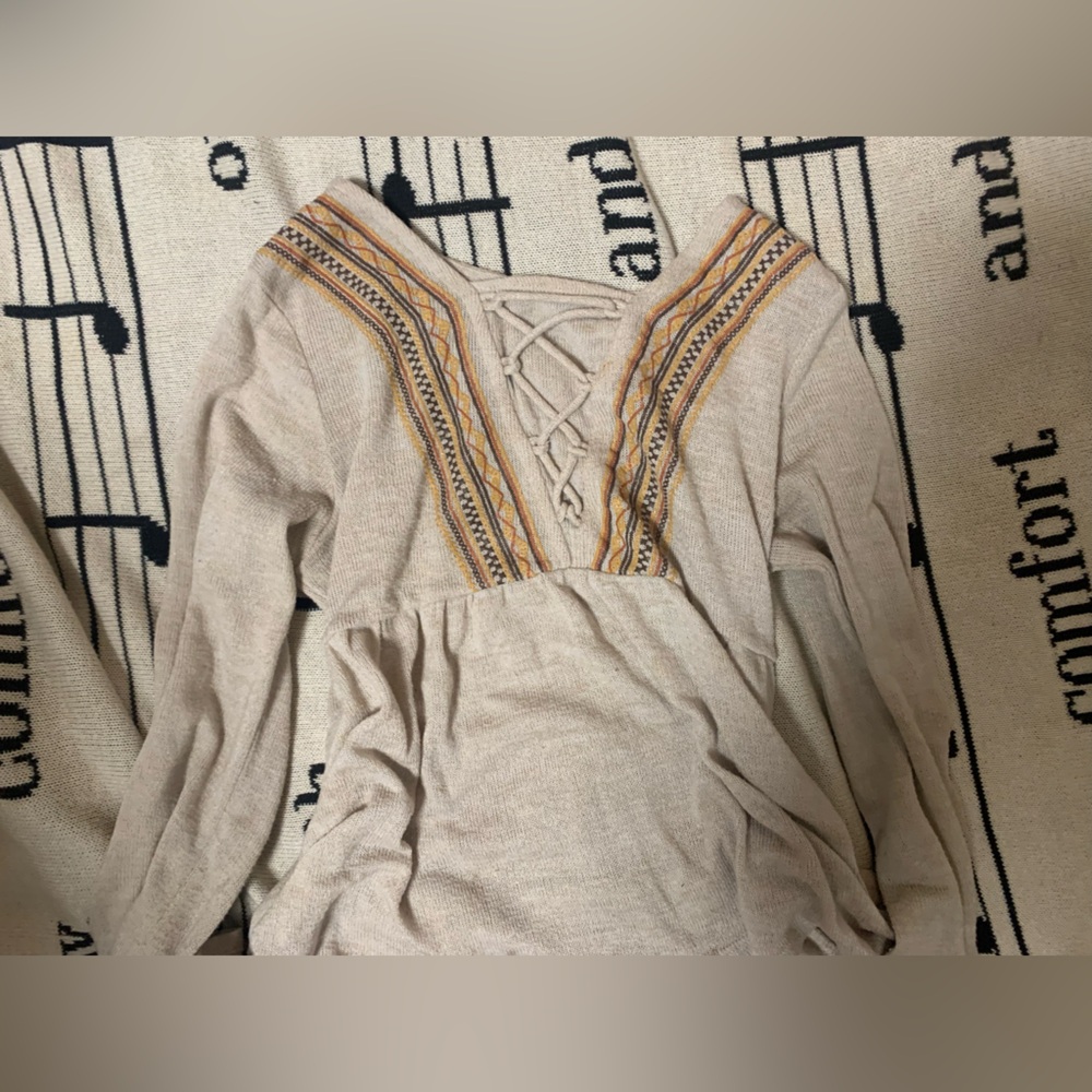 cute little fall 2000s blouse